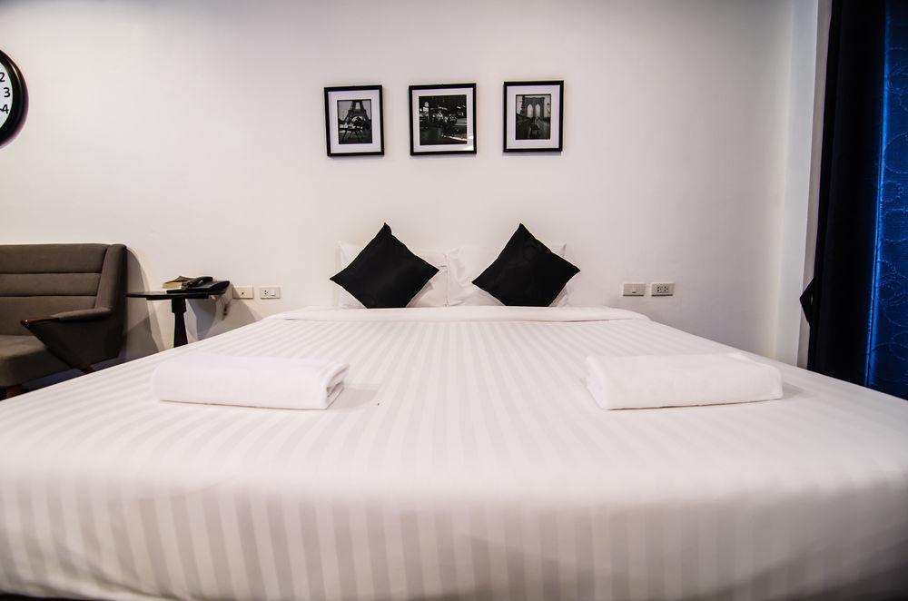 Chic Boutique Hotel Пхукет Экстерьер фото