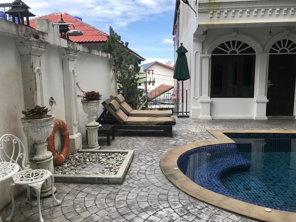 Chic Boutique Hotel Пхукет Экстерьер фото