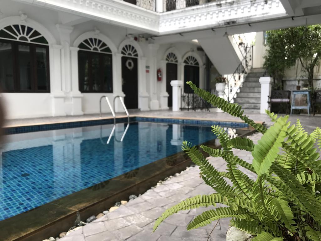 Chic Boutique Hotel Пхукет Экстерьер фото